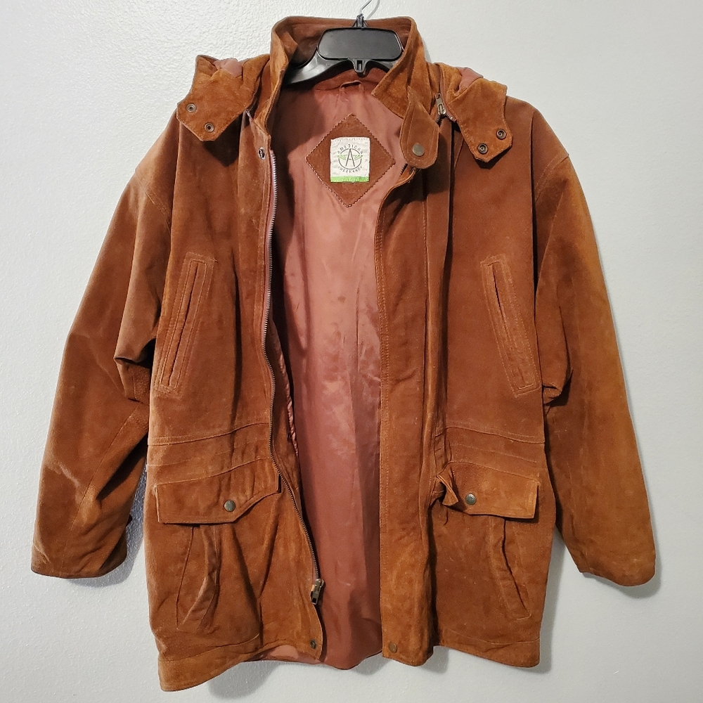 The American Weekend Hooded Jacket Genuine Leather